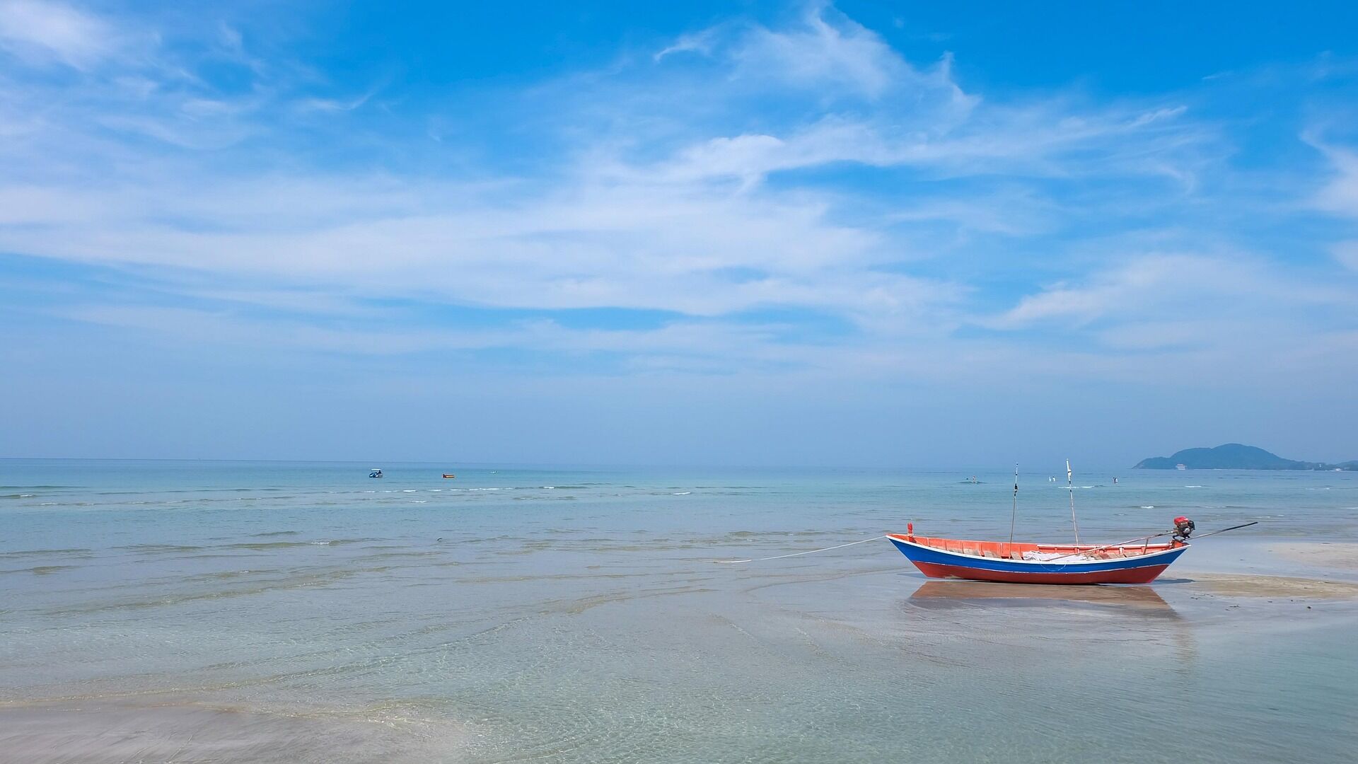 Capture the authentic charm of Preah Sihanouk’s coastal scene